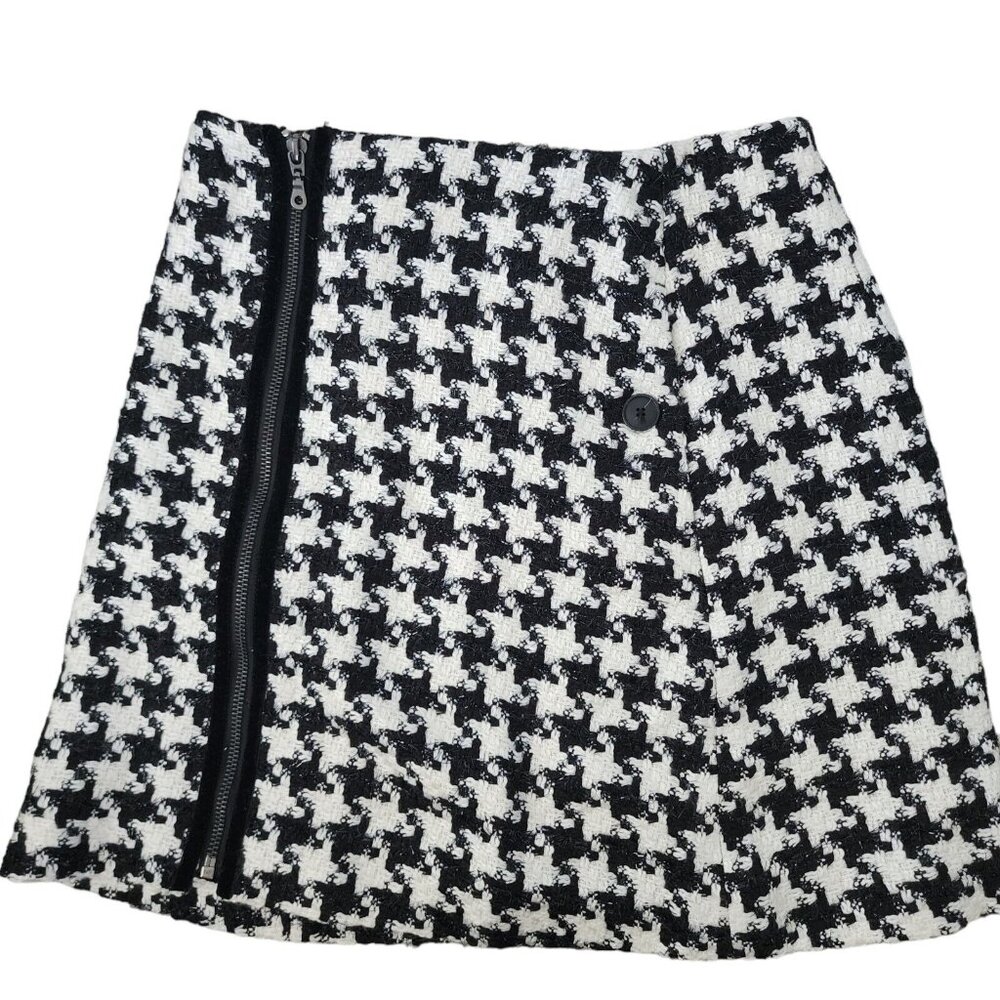 Anthropologie Elvira Black & White Houndstooth Front Skirt 4 Petite Zip Up Mini
